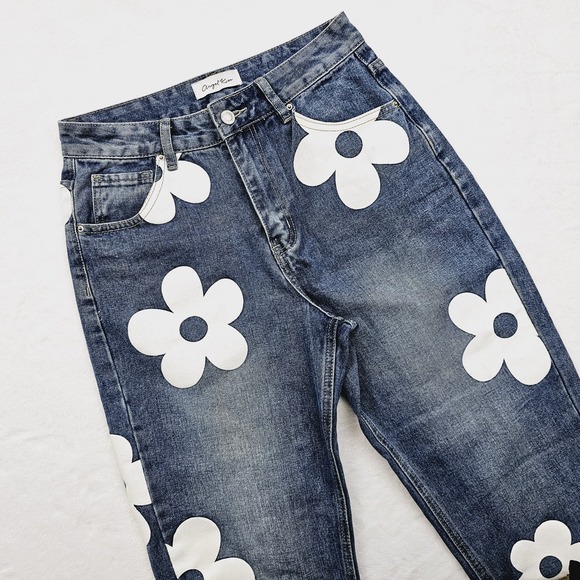 Angel Kiss Denim - Angel Kiss High Rise Baggy Jeans WomensSize 7/28 Floral Y2K Denim Flowers Tween